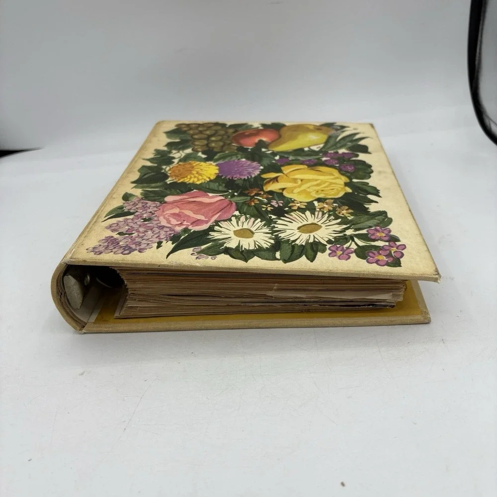 Better Homes and Gardens New Garden Book Vintage 1961 Five Ring Binder Lawn Land